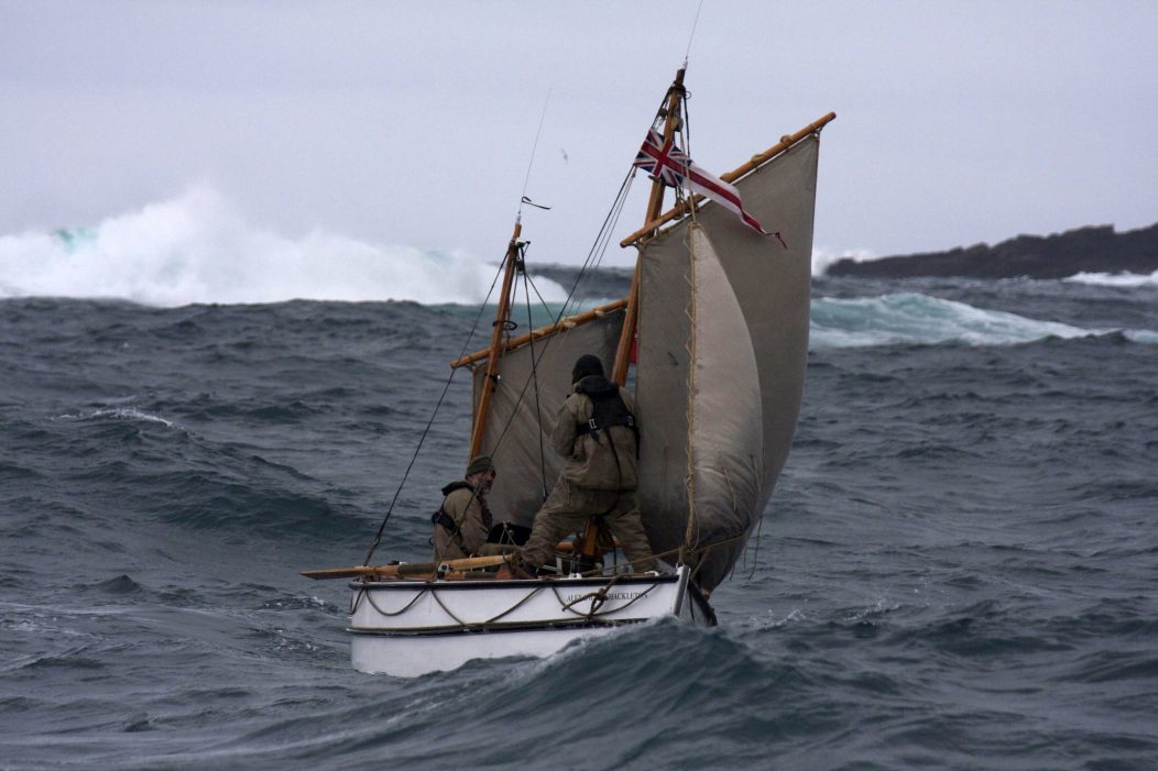 The-moment-the-expedition-nearly-ended-in-disaster-underwater-rocks-uncharted-underwater-rocks